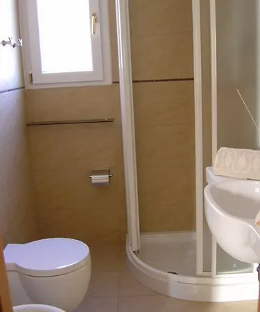 ホテル Camelia 2*