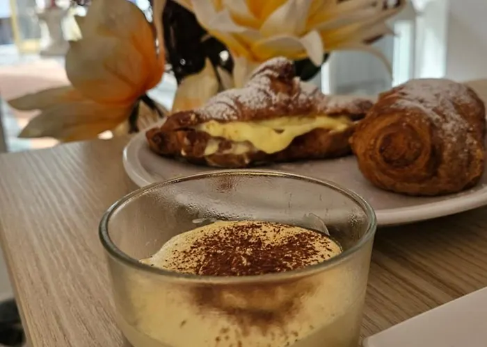 Camelia Отель 2*